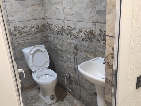 2-room apartment, 42 m², 8-ci mikrorayon: 104 000 ₼ 4