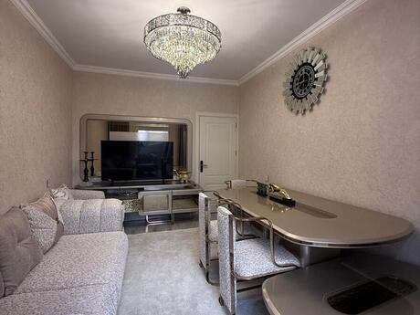 2-room apartment, 65 m², Yeni Yasamal: 180 000 ₼ 2