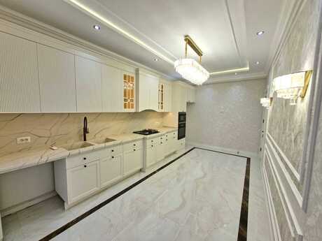 3-комнатная квартира, 95 м², Nəriman Nərimanov: 385 000 ₼ 2