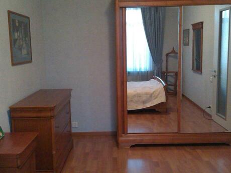Kirayə 2 otaqlı mənzil, 60 m², 28 May: 800 ₼/ay 4