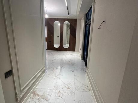 5-room apartment, 225 m², 28 May: 1 555 000 ₼ 4