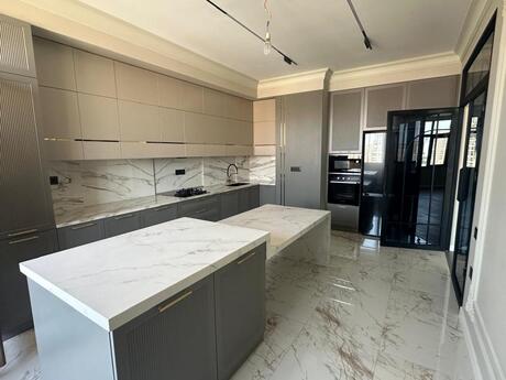 5-room apartment, 225 m², 28 May: 1 555 000 ₼ 5