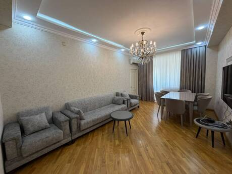 Объявление №6502332 - Баку, м. Ази Асланов, 2-комн., 70 м², 6/16 этаж
