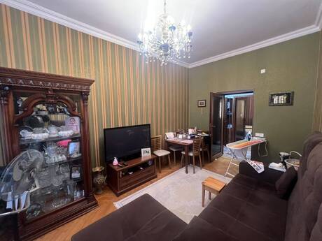 Объявление №6502341 - Баку, Насиминский  р., 3-комн., 80 м², 5/5 этаж