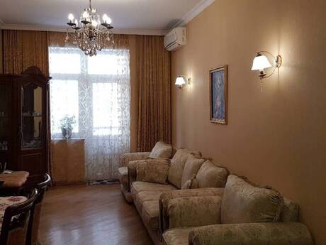 2 Şah İsmayıl Xətai