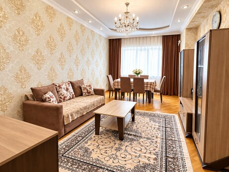 Объявление №6502417 - Баку, пос. 7-ой мкр, 2-комн., 85 м², 15/17 этаж