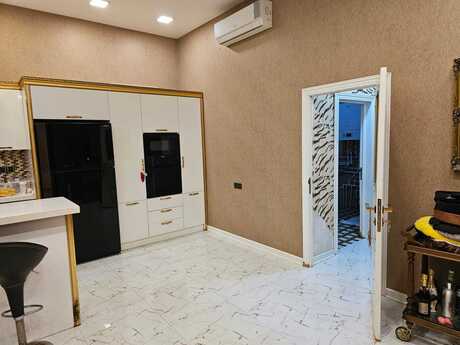 5 otaqlı həyət evi, 360 m², Novxanı: 275 000 ₼ 5