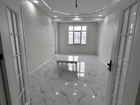 3-room apartment for rent, 120 m², Yeni Günəşli: 800 ₼/mo 2