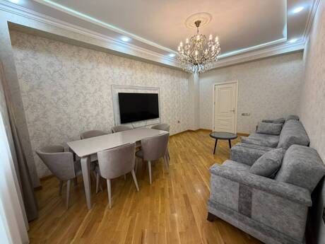 Elan №6502575 - Bakı, Həzi Aslanov m., 2 otaqlı, 70 m², 14/17 mərtəbə