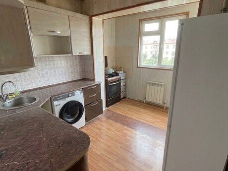 2-room apartment, 65 m², Qara Qarayev: 195 000 ₼ 4