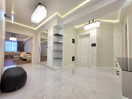 4-room apartment, 185 m², Elmlər Akademiyası: 725 000 ₼ 2