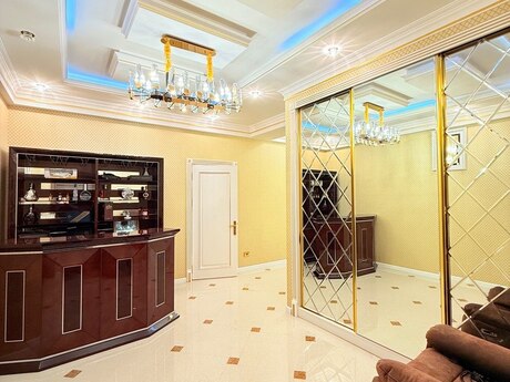 Elan №6502593 - Bakı, Elmlər Akademiyası m., 3 otaqlı, 170 m², 14/22 mərtəbə
