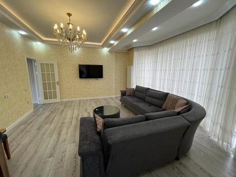 Elan №6502626 - Bakı, Nəsimi r., 3 otaqlı, 137 m², 5/16 mərtəbə