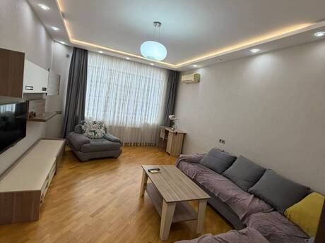 2-room apartment, 92 m², Həzi Aslanov: 225 000 ₼ 2
