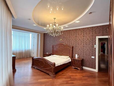 3-комнатная квартира, 150 м², Nəriman Nərimanov: 480 000 ₼ 4