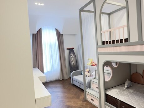Kirayə 4 otaqlı mənzil, 145 m², Şıxov: 2 500 ₼/ay 4