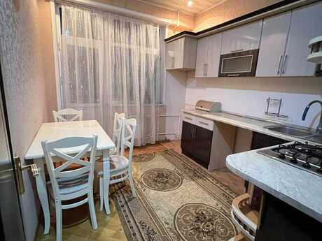 3-комн. · 93 m² · 12/18 этаж, İnşaatçılar