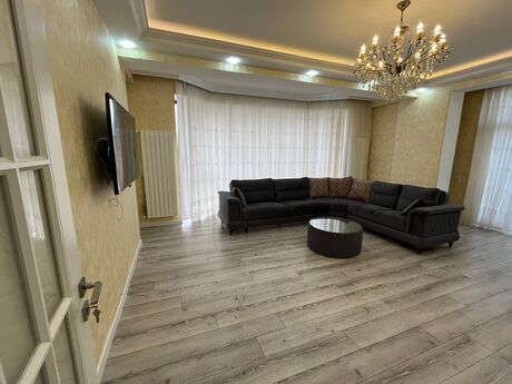 Elan №6502935 - Bakı, 8 Noyabr m., 3 otaqlı, 140 m², 6/17 mərtəbə