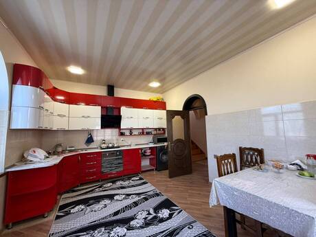 5-комнатный дом, 200 м², Badamdar: 290 000 ₼ 5