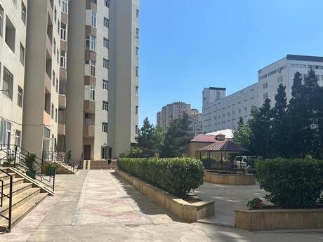 Объявление №6502971 - Баку, м. Иншаатчылар, 2-комн., 85 м², 11/16 этаж
