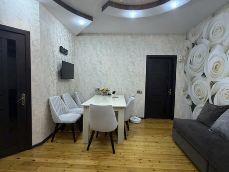 2-room apartment, 51 m², Qurtuluş 93: 85 000 ₼ 3