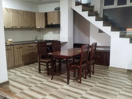 3-комн. · 80 m² · 1/2 этаж, Elmlər Akademiyası