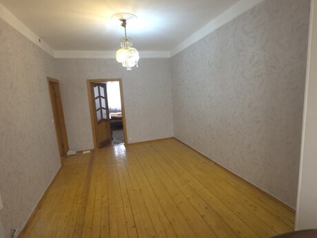 2-комнатная квартира, 43 м², 20 Yanvar: 153 000 ₼ 2