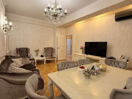 4-комнатная квартира, 105 м², Yasamal: 290 000 ₼ 4