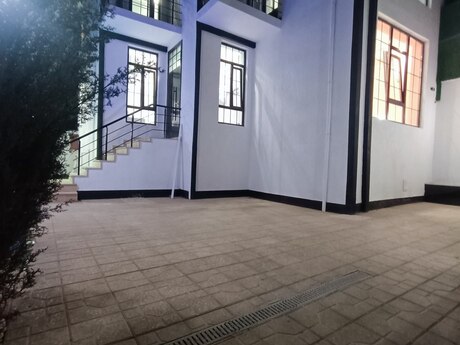 5 otaq · 160 m², Masazır