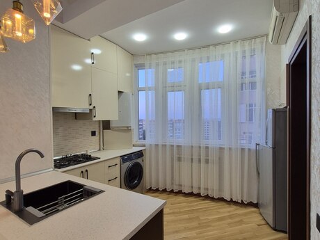 2 otaqlı mənzil, 67 m², 8-ci mikrorayon: 222 000 ₼ 4