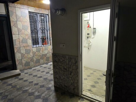 8-room house, 400 m², Azadlıq Prospekti: 750 000 ₼ 3