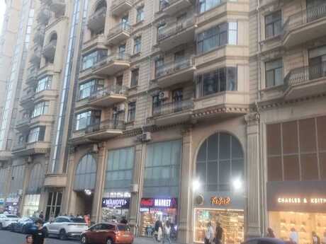 3 otaqlı mənzil, 137 m², Sahil: 520 000 ₼ 2