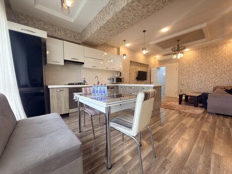 Аренда: 3-комнатная квартира, 120 м², Şah İsmayıl Xətai: 1 500 ₼/мес 4