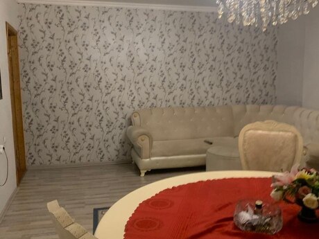 2 rooms · 90 m²