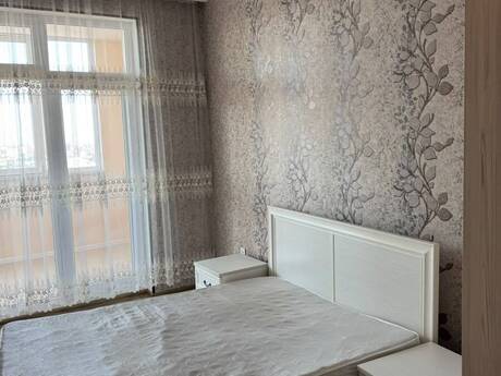 2-room new-build apartment for rent in 8 Noyabr, 130 m², 1 200 AZN/mo, photo 3 / 12