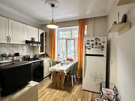 2-room old-build apartment for sale in Xalqlar Dostluğu, 60 m², 158 000 AZN, photo 5 / 10