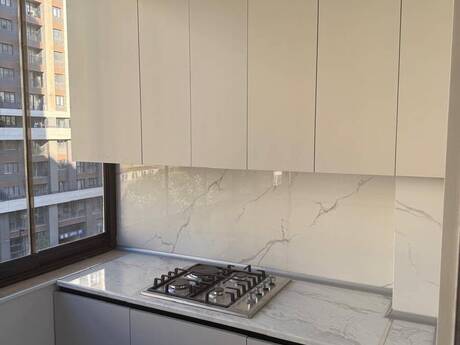 White Tower kompleksində 2 otaqlı yeni tikili mənzil satılır, 65 m², 235 000 AZN, şəkil 2 / 8