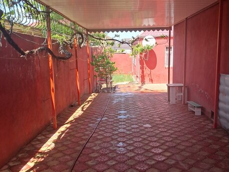3 otaqlı ev, 100 m², Sabunçu, 400 AZN