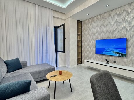 Kirayə 3 otaqlı mənzil, 110 m², Ağ şəhər: 2 500 ₼/ay 2