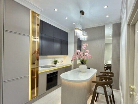 BCR Khatai kompleksində 2 otaqlı yeni tikili mənzil satılır, 68 m², 379 000 AZN, şəkil 4 / 12