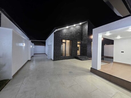 Сдаётся 4-комнатный дом, Mərdəkan, 150 м², 1 333 AZN/мес, фото 2 / 12
