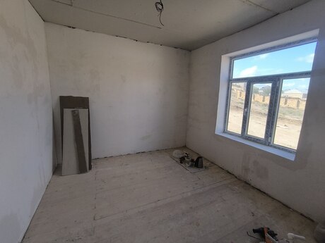 3-комнатный дом, 80 м², Qobu: 37 500 ₼ 3