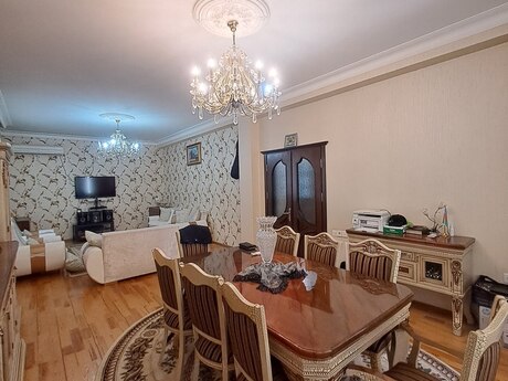 8-room house, 300 m², Bakıxanov: 585 000 ₼ 3