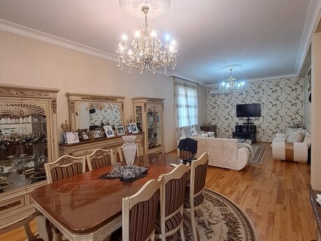8-room house, 300 m², Bakıxanov: 585 000 ₼ 2