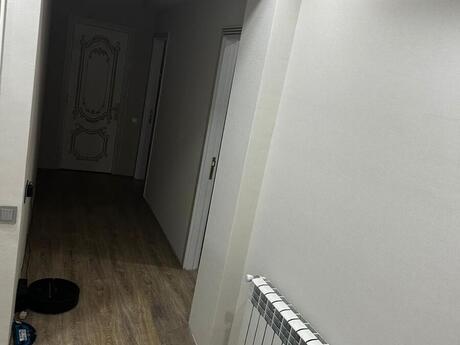3-room new-build apartment for rent in İnşaatçılar, 110 m², 800 AZN/mo, photo 4 / 9