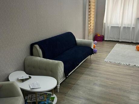 3-room new-build apartment for rent in İnşaatçılar, 110 m², 800 AZN/mo, photo 5 / 9