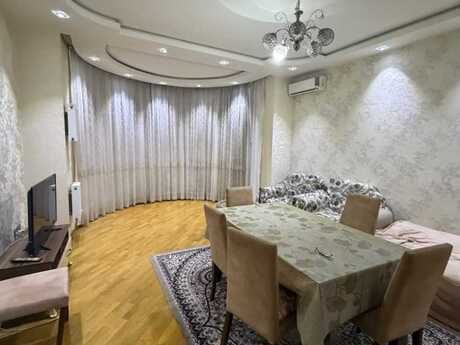 Elan №6503579 - Bakı, 8 Noyabr m., 3 otaqlı, 140 m², 2/19 mərtəbə