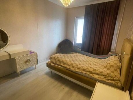 3-комнатная квартира, 73 м², Bakıxanov: 206 000 ₼ 2