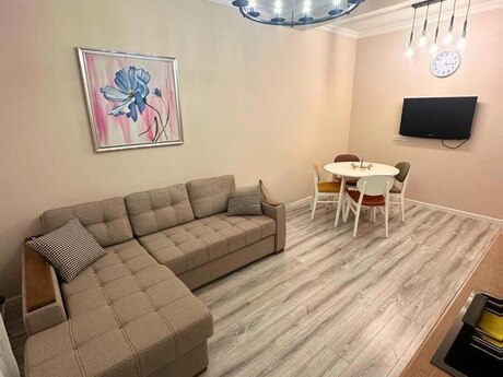 Объявление №6503690 - Баку, м. Иншаатчылар, 2-комн., 55 м², 13/18 этаж