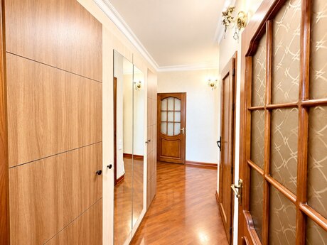 Elan №6359681 - Bakı, Bakıxanov q., 2 otaqlı, 40 m², 5/5 mərtəbə